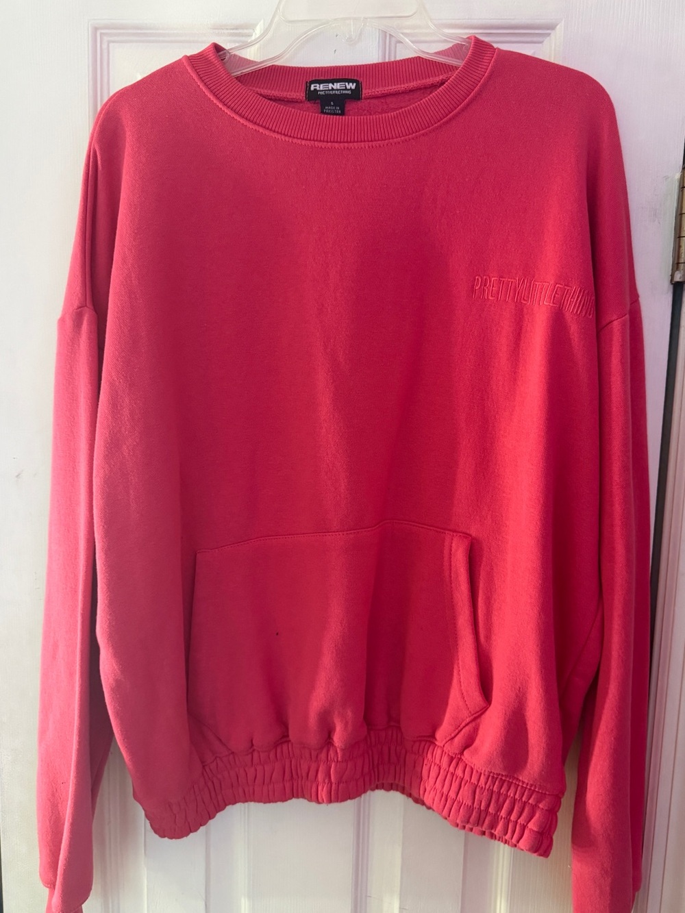 PrettyLittleThing Coral Pink Crewneck Sweatshirt
